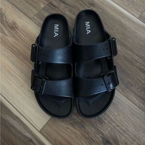MIA Women Size 6 Double Strap Black Sandals